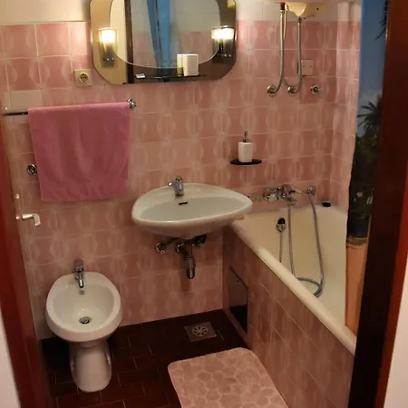 Apartman Apartma Jo Jo *